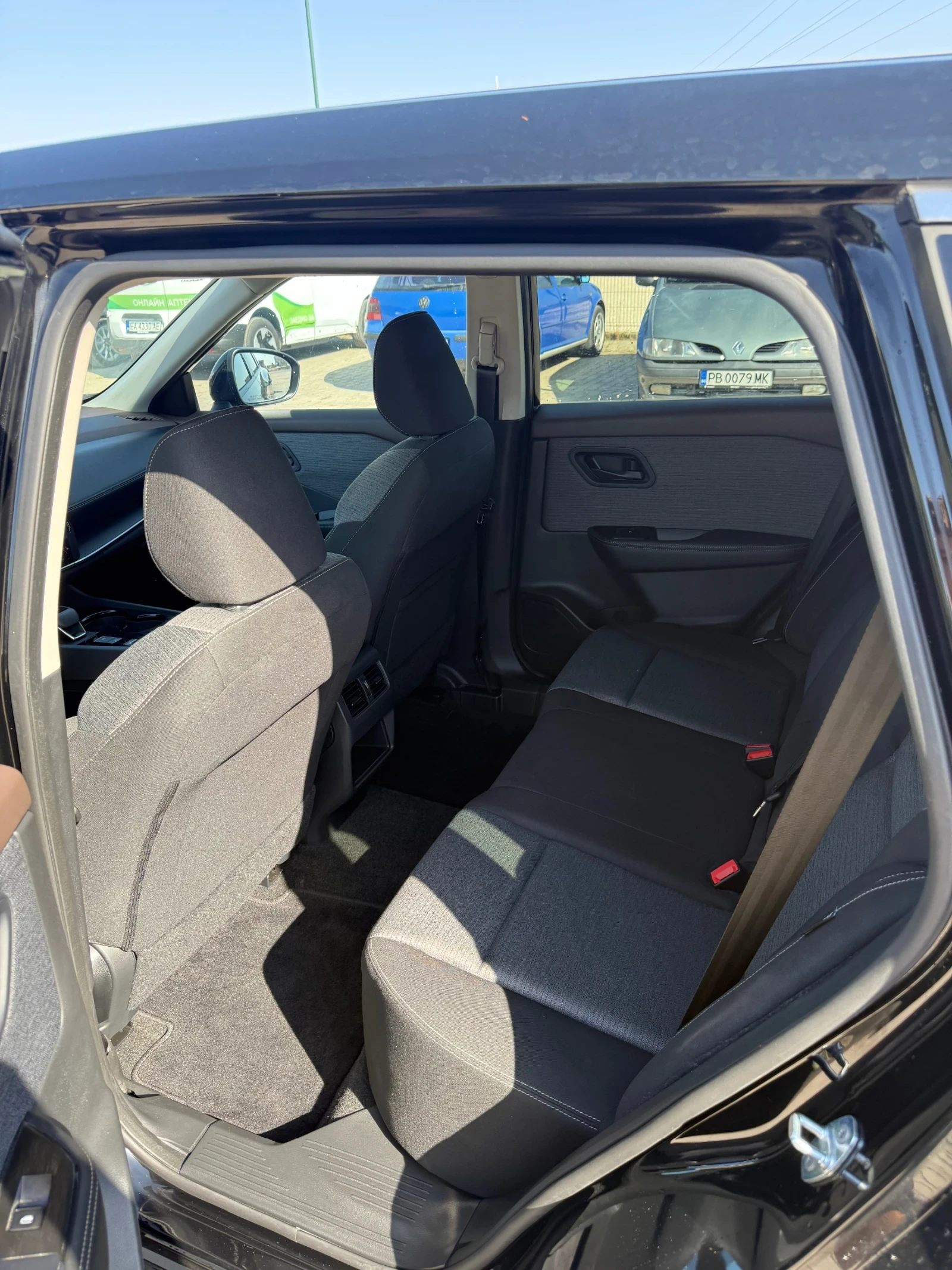 Nissan Rogue, снимка 7 - Автомобили и джипове - 55883953