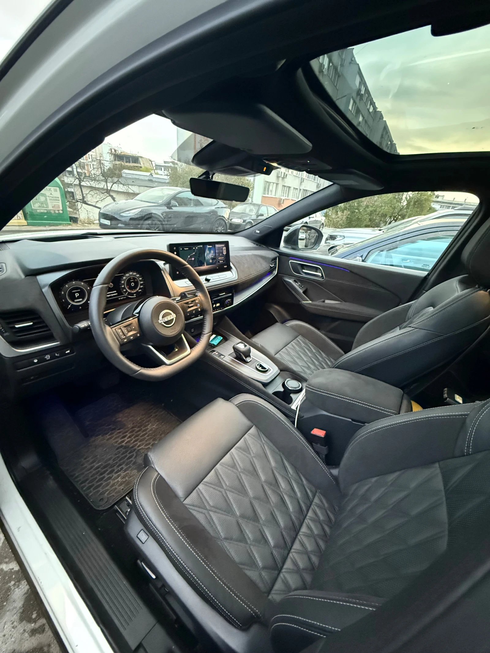 Nissan Qashqai, снимка 4 - Автомобили и джипове - 56627964