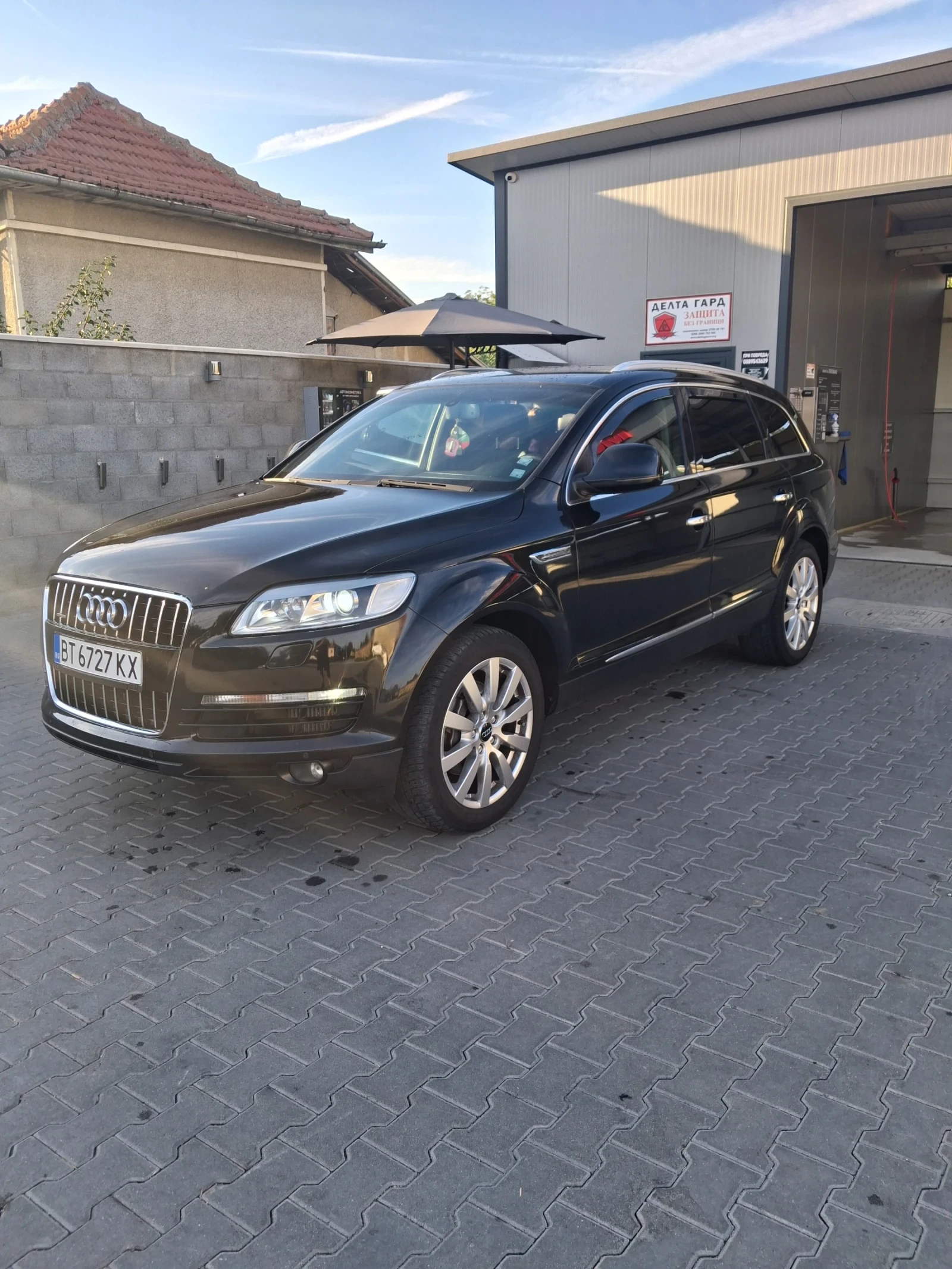 Audi Q7, снимка 6 - Автомобили и джипове - 56712093