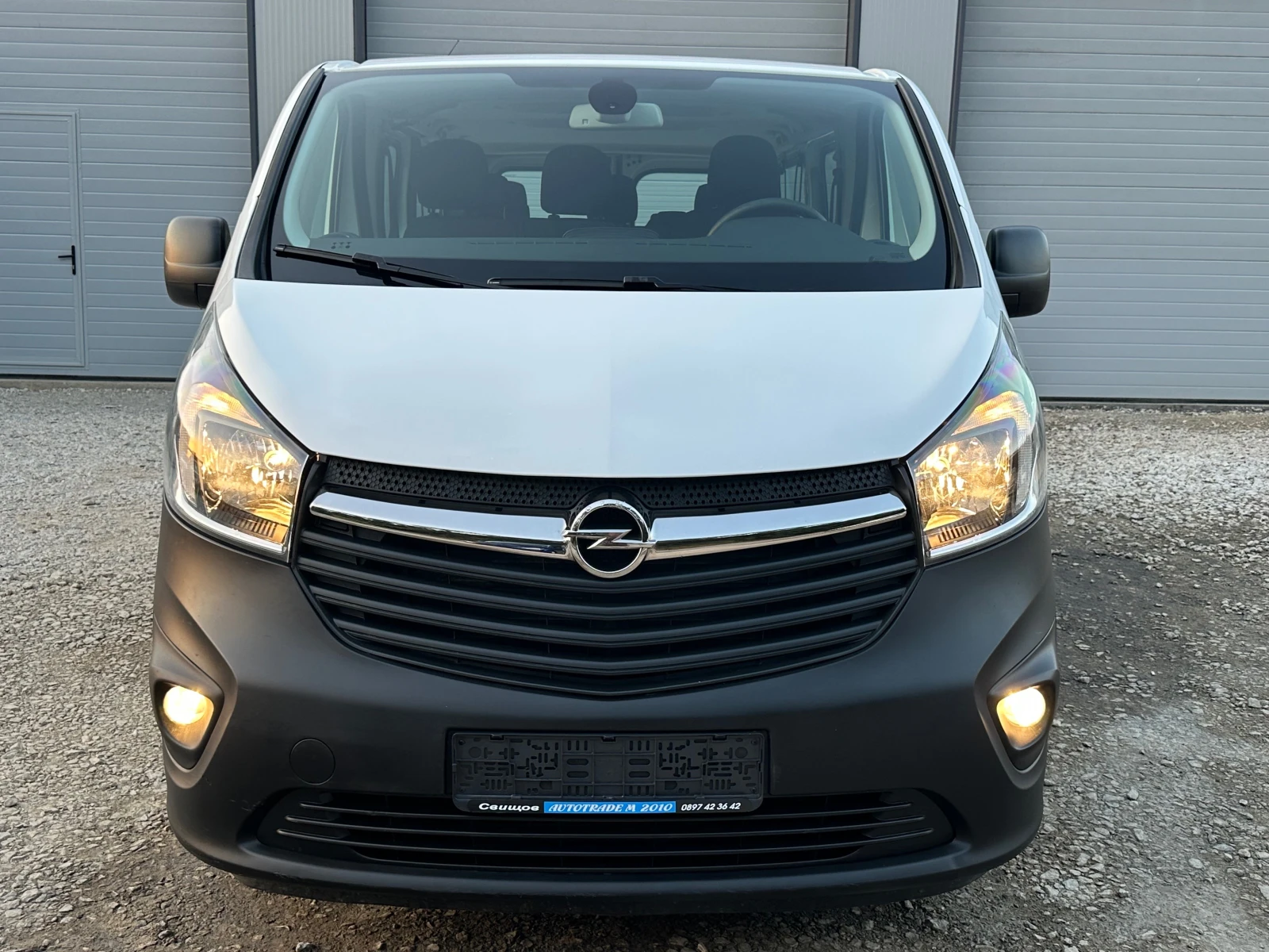 Opel Vivaro DIESEL* Patnik* 9Mesta* 03.2019 - изображение 3