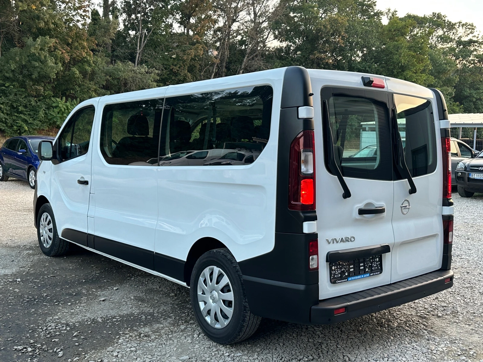 Opel Vivaro DIESEL* Patnik* 9Mesta* 03.2019 - изображение 6