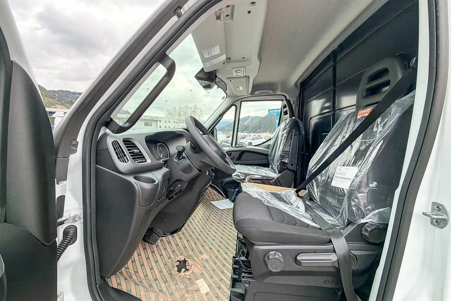 Iveco 35c18 НОВ 45C18 Hi-Matic, снимка 9 - Бусове и автобуси - 54520862