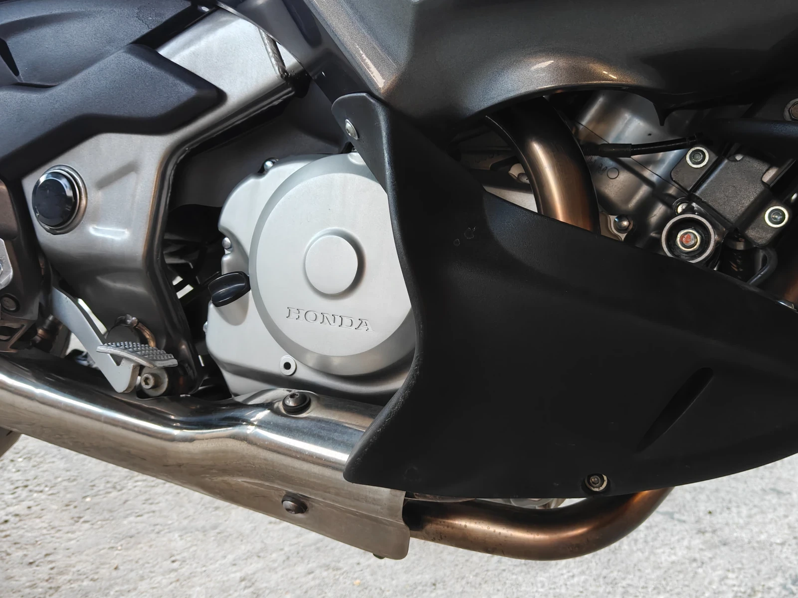 Honda Deauville 700i, снимка 11 - Мотоциклети и мототехника - 54112806