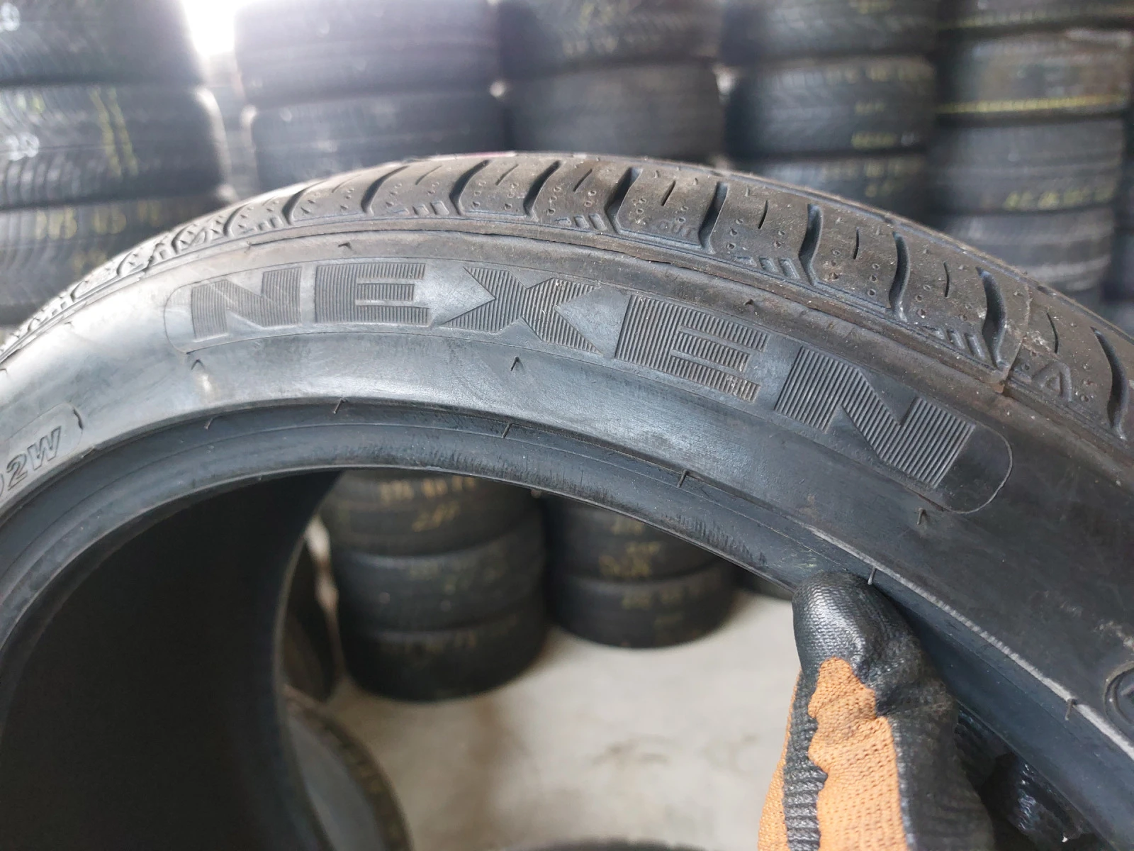 ���� 225/40R18 | Mobile.bg � ����������� 3