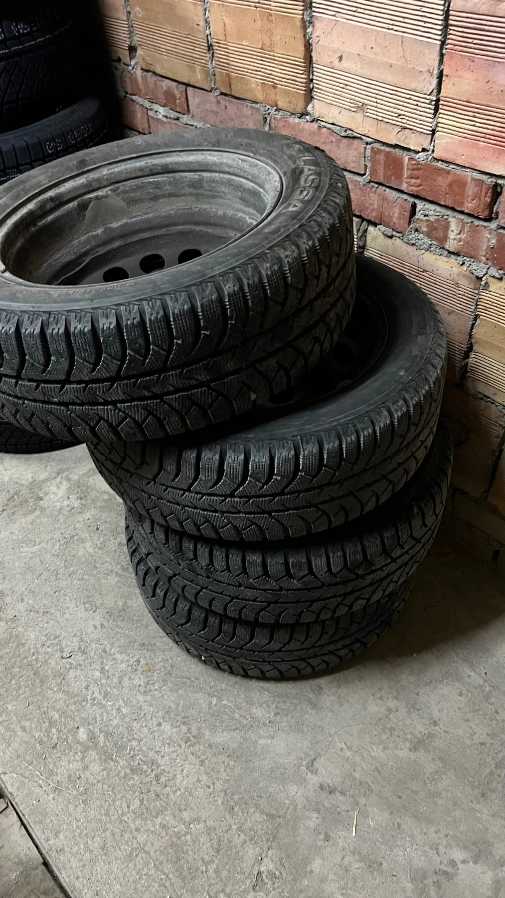    205/55R16  VW Golf | Mobile.bg   3