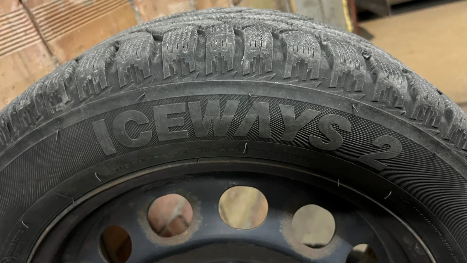    205/55R16  VW Golf | Mobile.bg   2