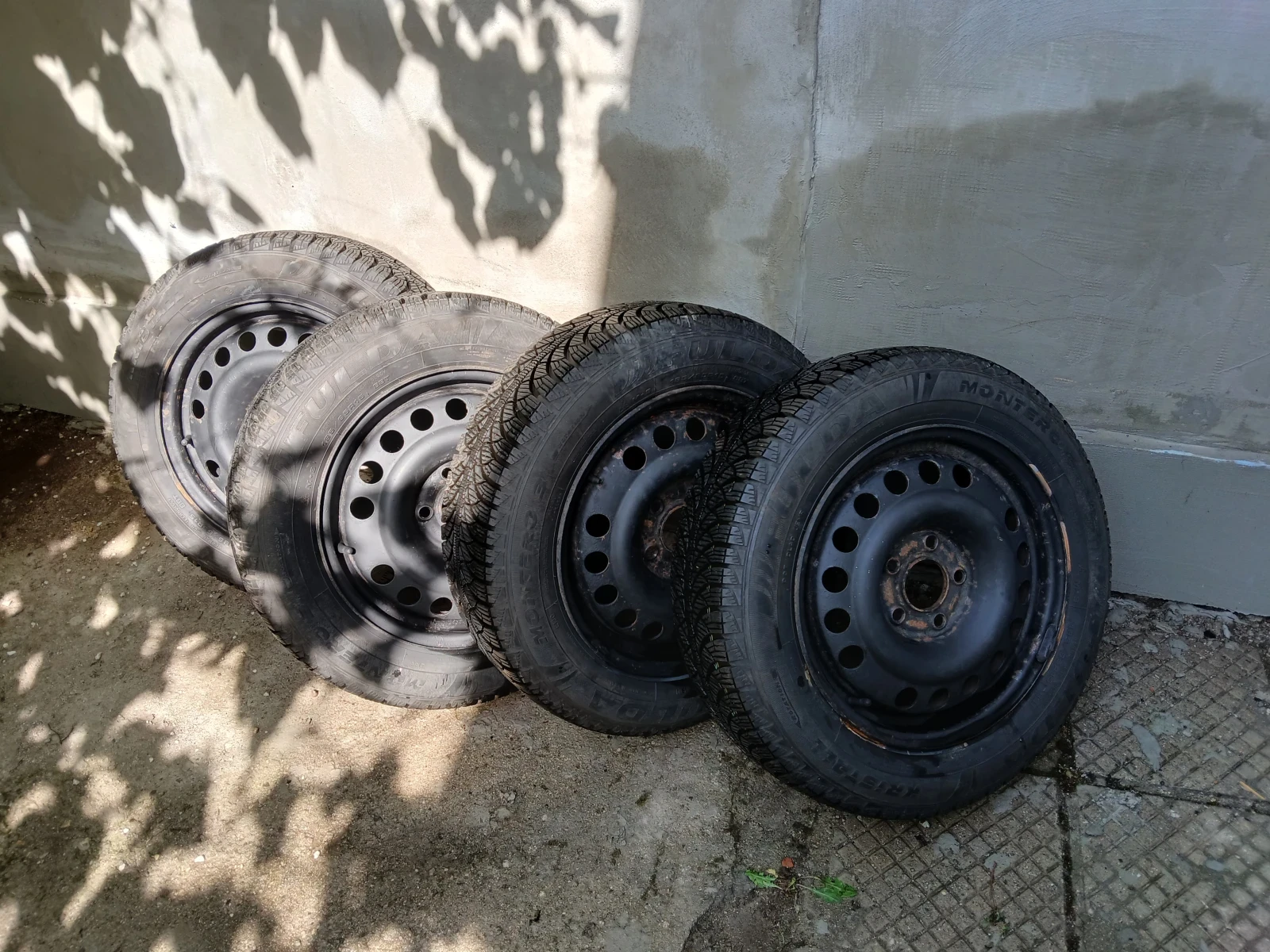 Гуми с джанти Fulda 185/65R15, снимка 2 - Гуми и джанти - 56139195