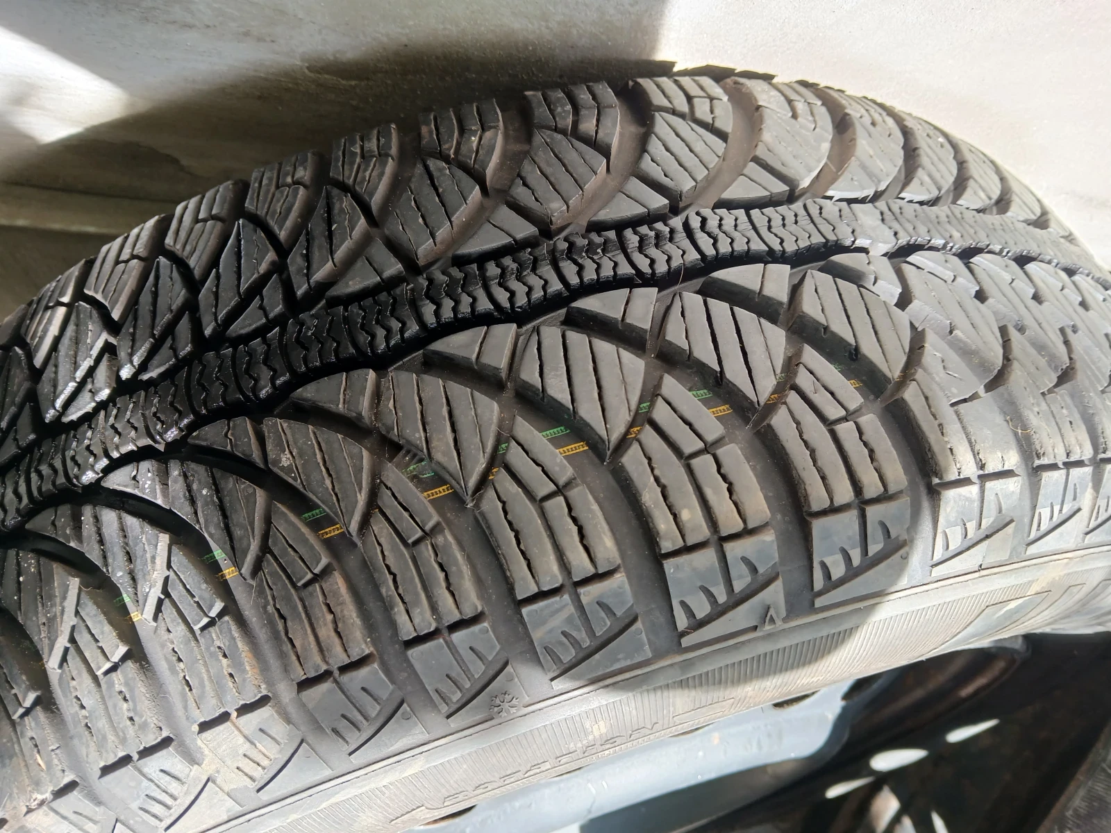 Гуми с джанти Fulda 185/65R15, снимка 3 - Гуми и джанти - 56139195