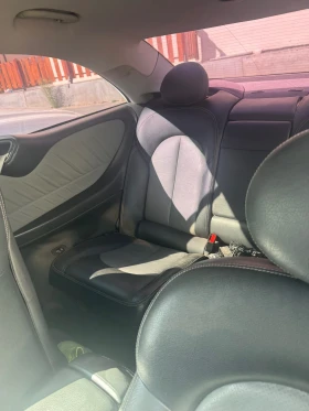 Mercedes-Benz CLK 320, снимка 4