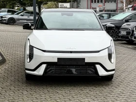 Kia EV4 FASTBACK 81kWh GT-Line 10км  PANO Warranty!, снимка 2
