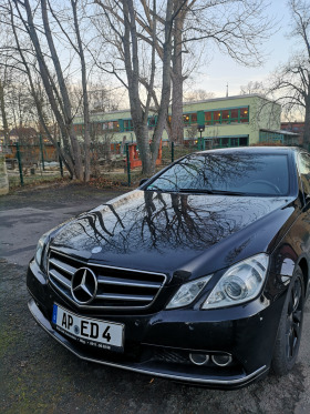 Mercedes-Benz E 250 Coupe, снимка 1 - Автомобили и джипове - 45752168