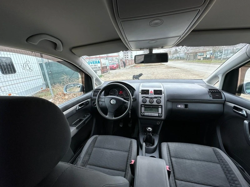 VW Touran 1.9 TDI Hailain, снимка 15 - Автомобили и джипове - 44369244