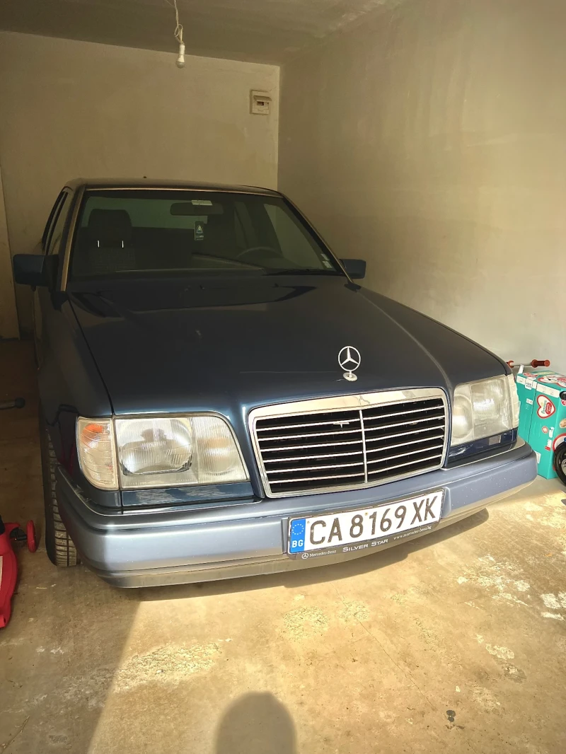 Mercedes-Benz 124 E220 16v 136 hp, снимка 3 - Автомобили и джипове - 47149736