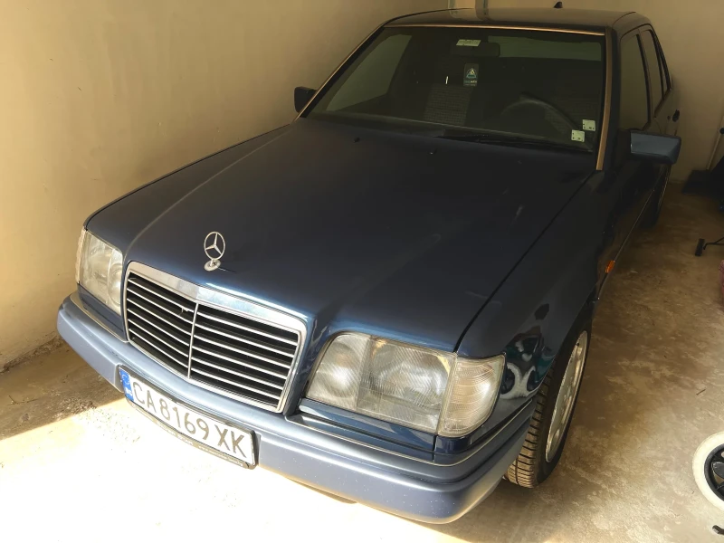 Mercedes-Benz 124 E220 16v 136 hp, снимка 2 - Автомобили и джипове - 47149736