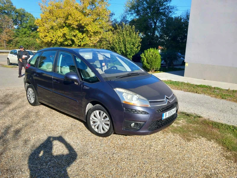 Citroen C4 Picasso, снимка 3 - Автомобили и джипове - 48075795