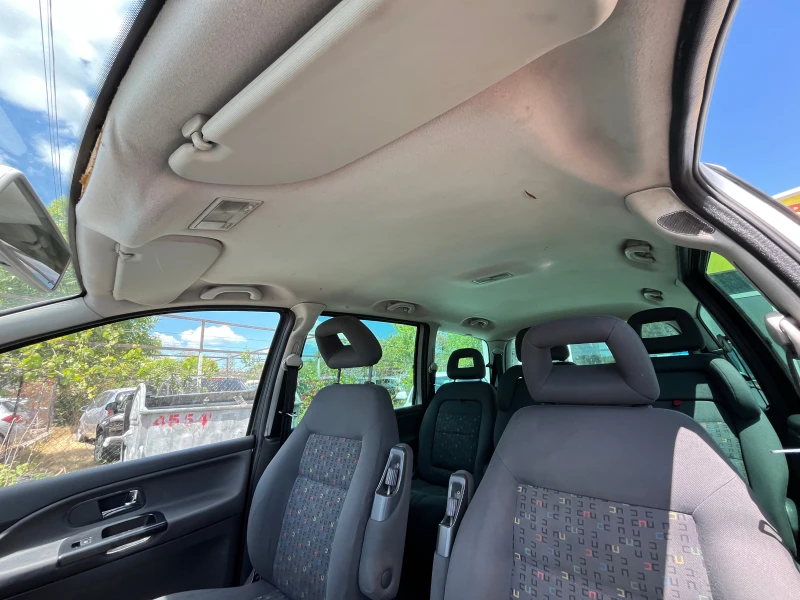 VW Sharan 1.9 TDI, снимка 12 - Автомобили и джипове - 50564882