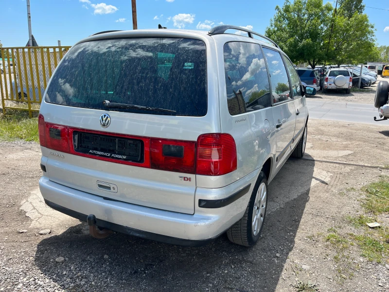 VW Sharan 1.9 TDI, снимка 4 - Автомобили и джипове - 50564882