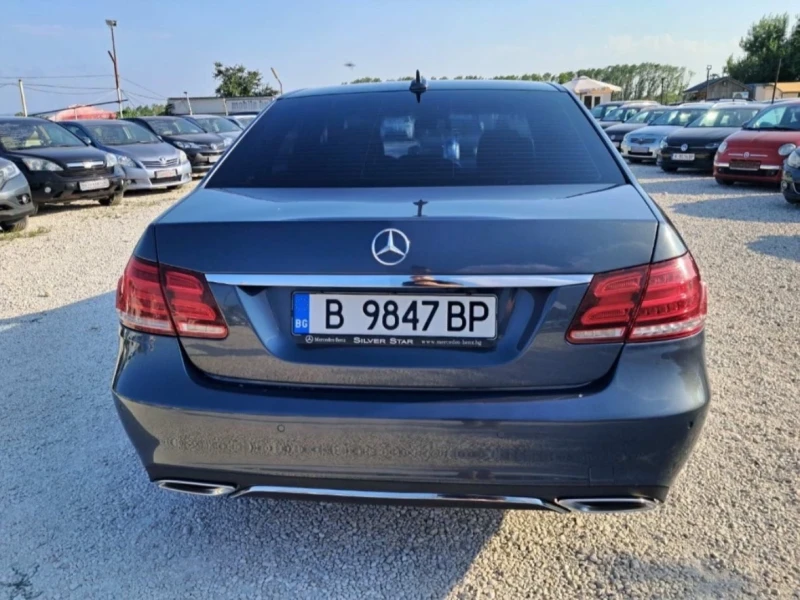 Mercedes-Benz E 220 9G-TRONIC, снимка 4 - Автомобили и джипове - 52395963