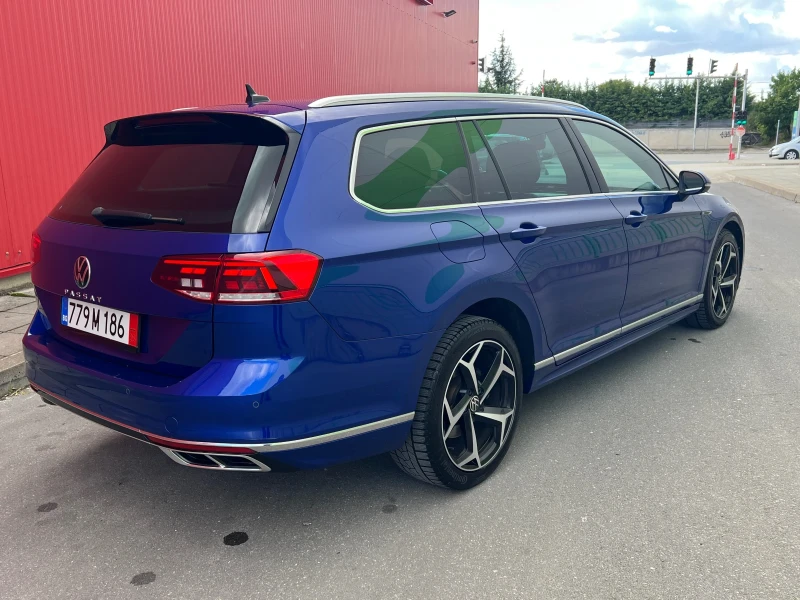 VW Passat 3xR Line 160 000 км Дигитал Амбиент Лизинг, снимка 4 - Автомобили и джипове - 52115042