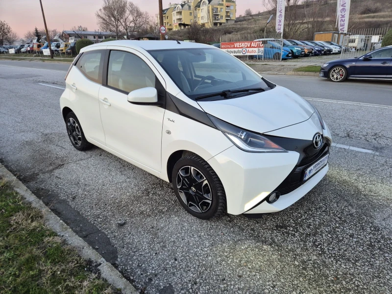 Toyota Aygo AVTOMAT, снимка 3 - Автомобили и джипове - 52727237