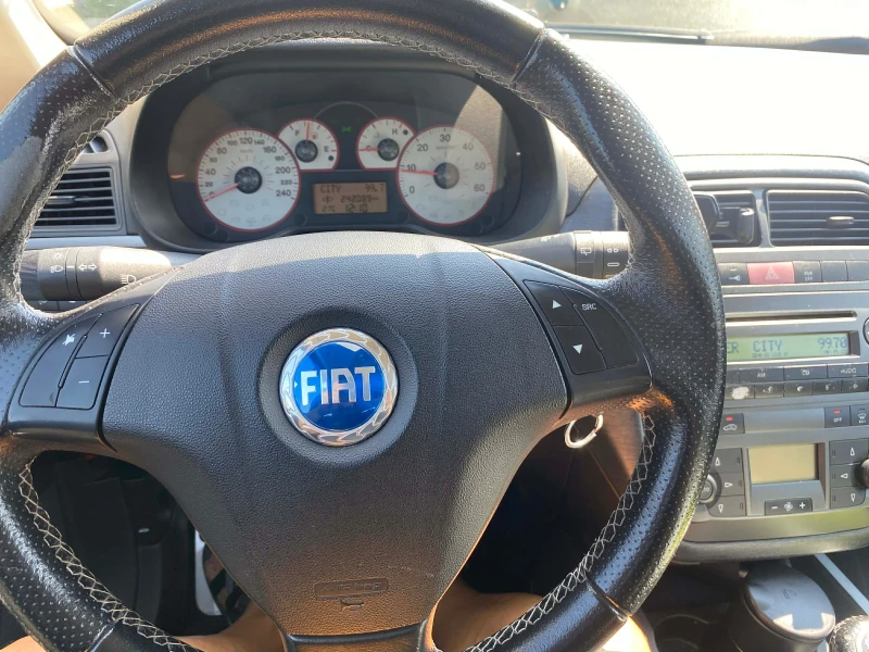 Fiat Punto Grande 1.9 JTD, снимка 5 - Автомобили и джипове - 52778677