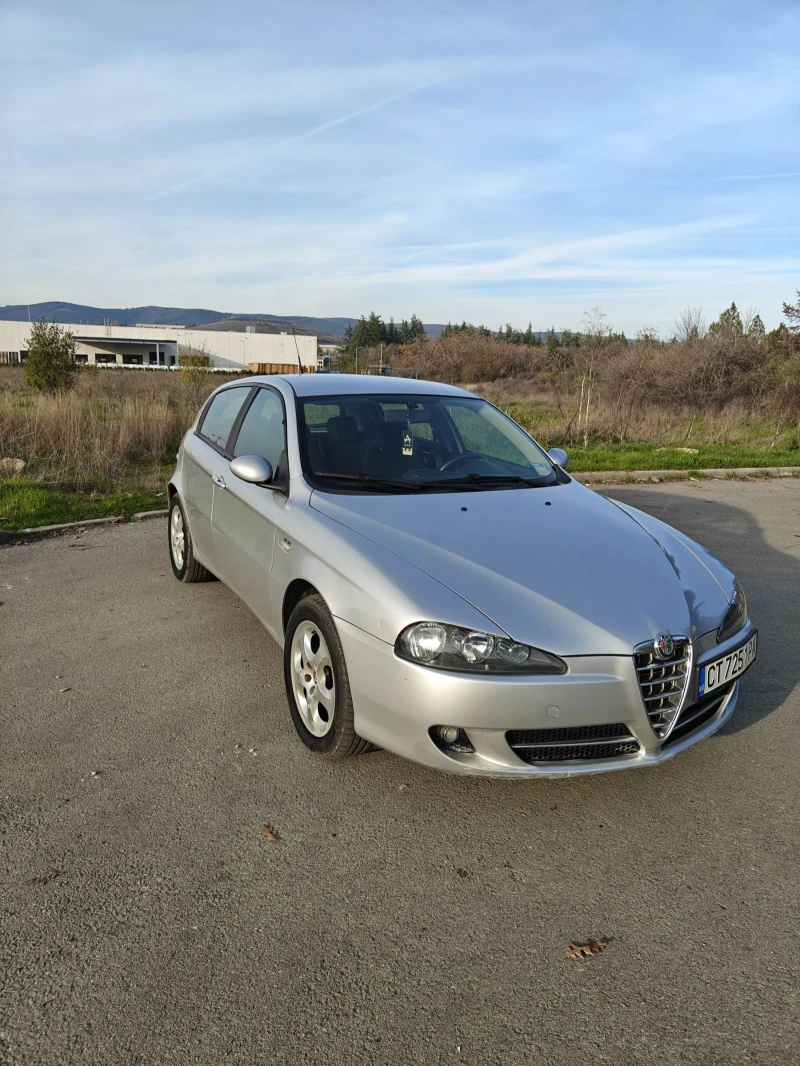 Alfa Romeo 147 1.9 jtd, снимка 2 - Автомобили и джипове - 53081407