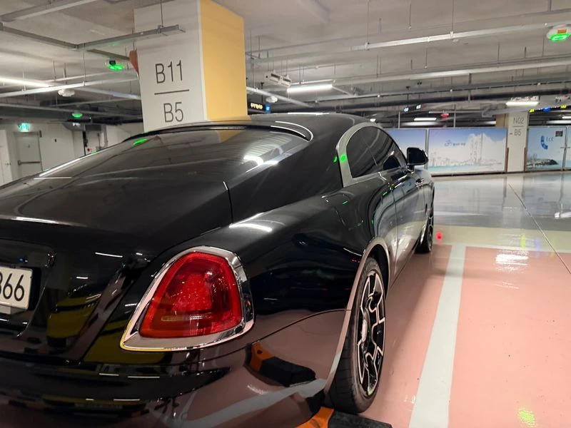 Rolls-Royce Wraith 6.6 Automatic ������ ����: 200838 EUR !!!������ �� | Mobile.bg � ����������� 4
