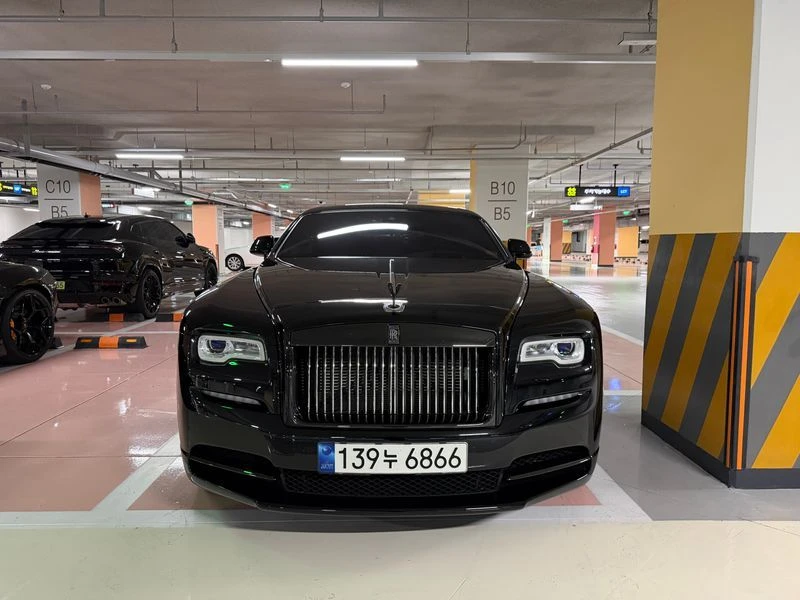 Rolls-Royce Wraith 6.6 Automatic ������ ����: 200838 EUR !!!������ �� | Mobile.bg � ����������� 1