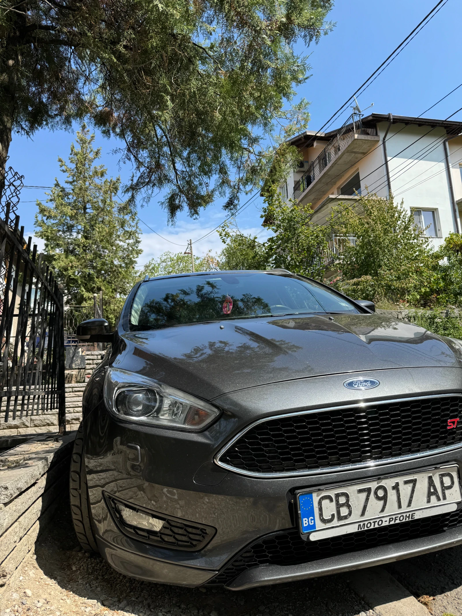 Ford Focus 1.5  бензин ST модефикации - изображение 4