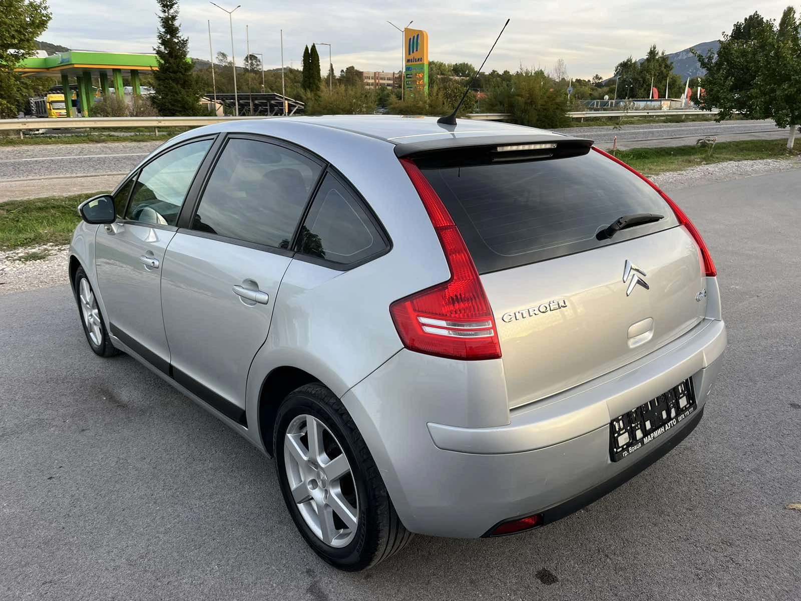 Citroen C4 FACE 1.4I 88кс КЛИМАТРОНИК АВТОПИЛОТ  - изображение 5