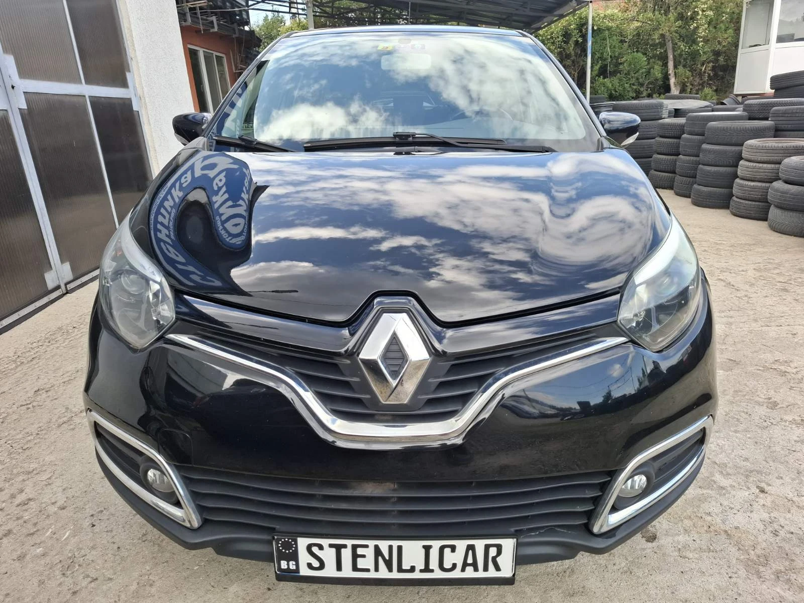 Renault Captur 1.2i - АВТОМАТИК - изображение 4