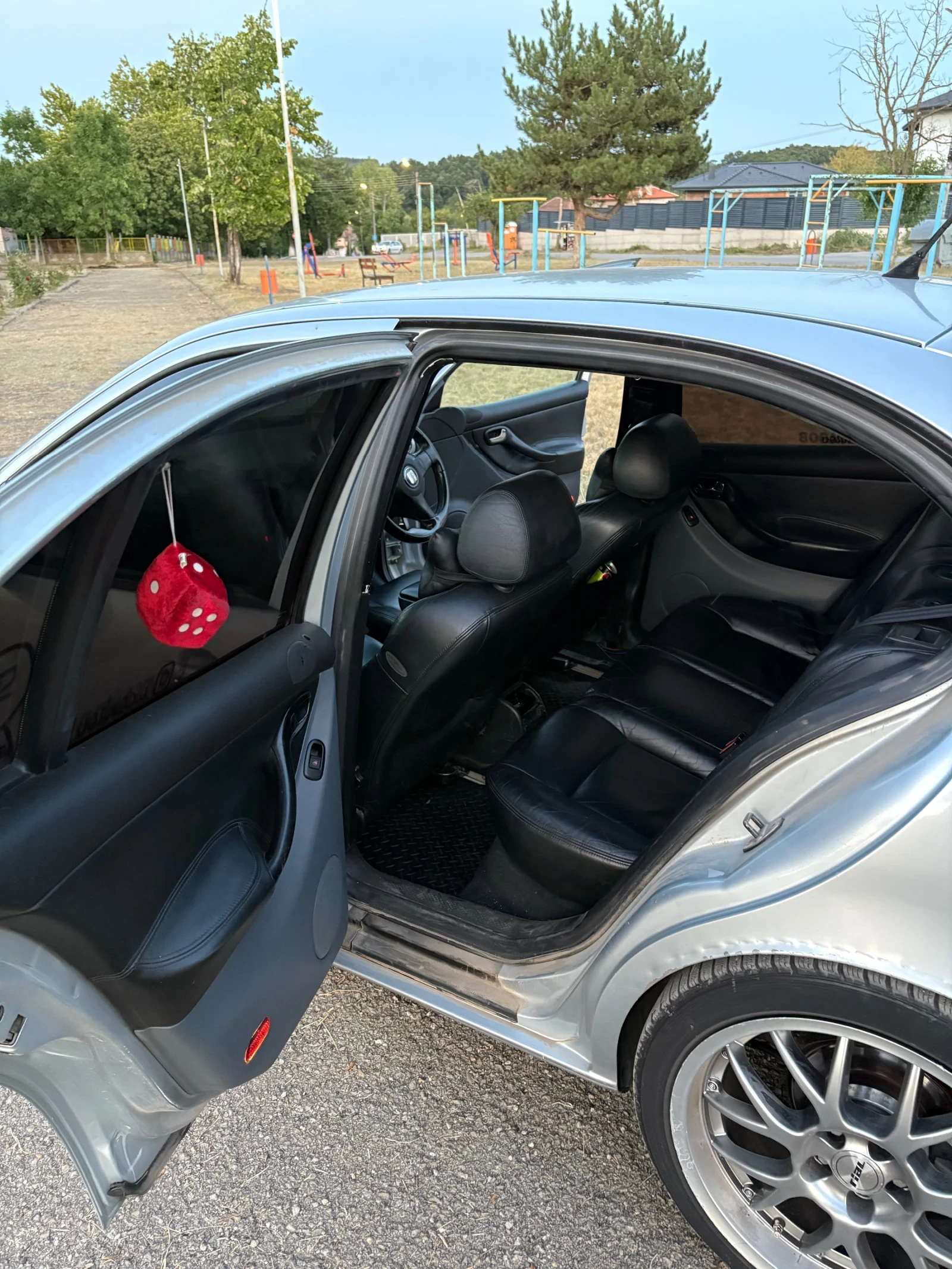 Seat Leon  - изображение 9