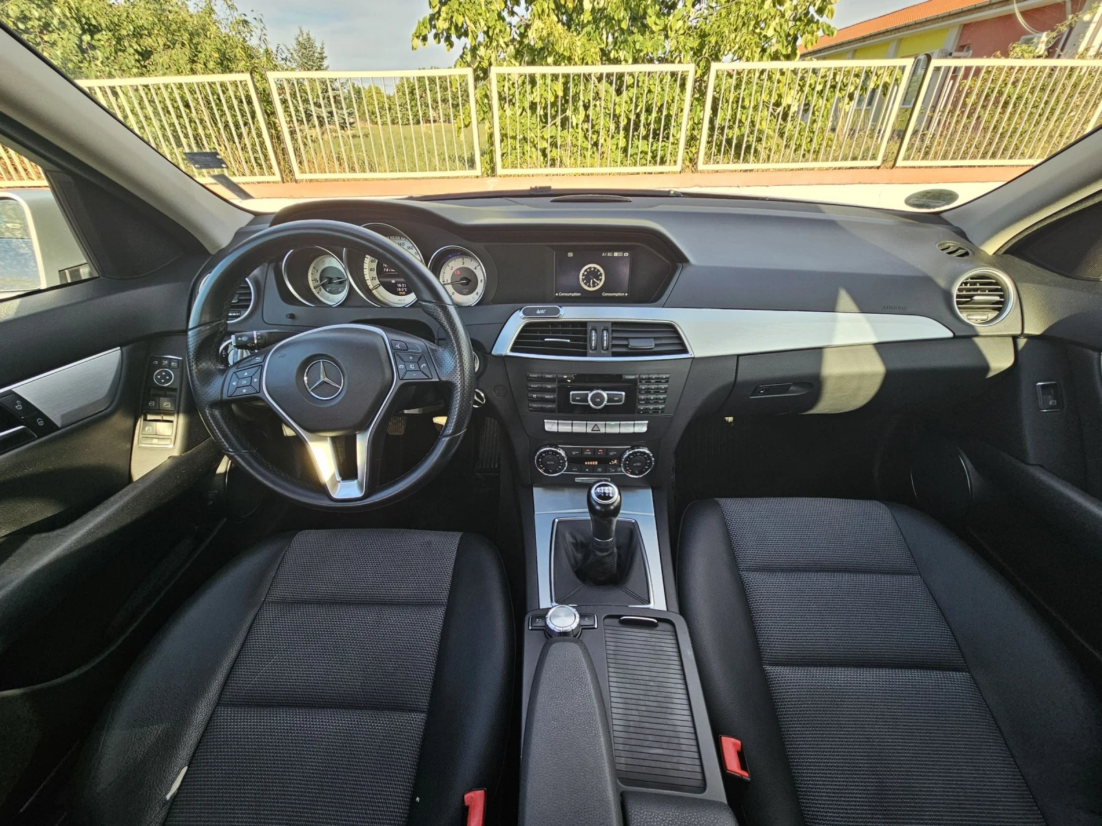 Mercedes-Benz C 220 2200 - изображение 8