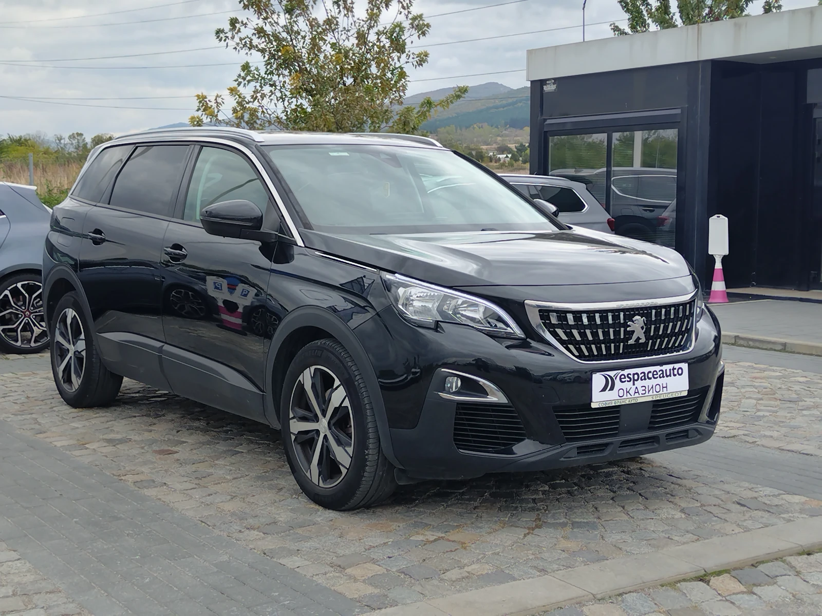 Peugeot 5008  ACTIVE 1.5 BlueHDI 130 EAT8 - изображение 3