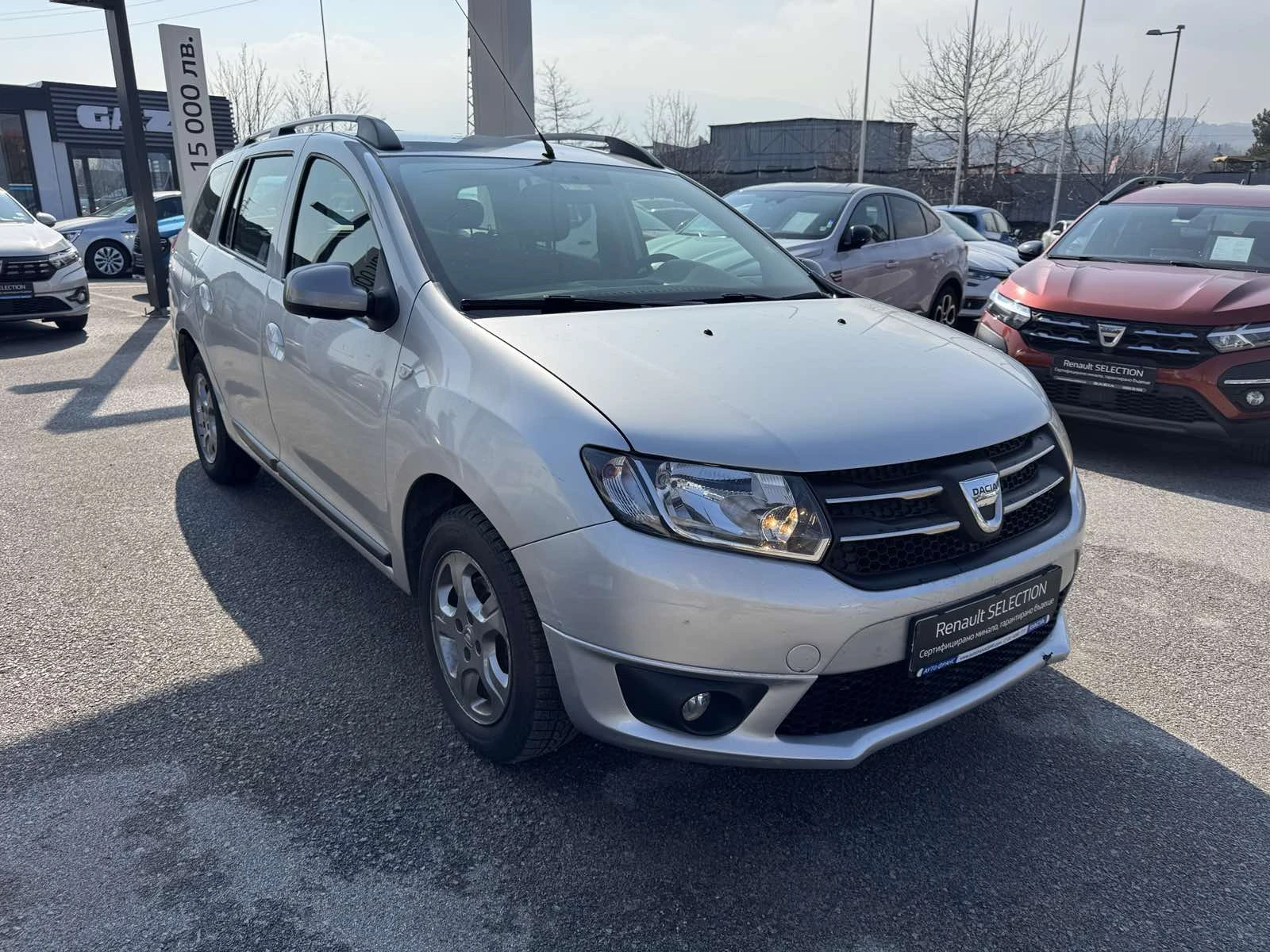 Dacia Logan 1.5 Dci MCV, снимка 8 - Автомобили и джипове - 53736337