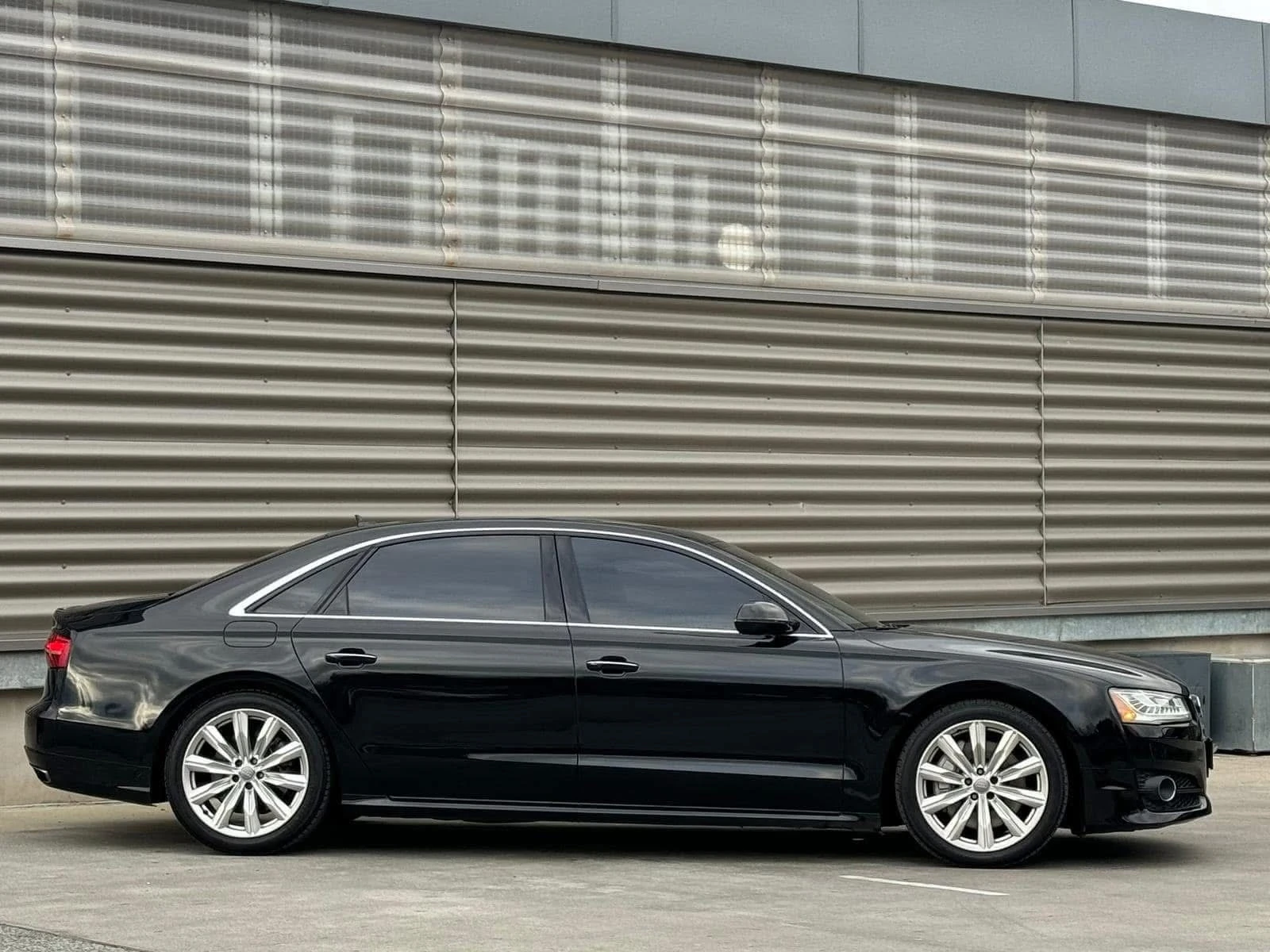 Audi A8 3.0TFSI* LONG* S LINE* MATRIX* ЛИЗИНГ* БАРТЕР* , снимка 6 - Автомобили и джипове - 53779779