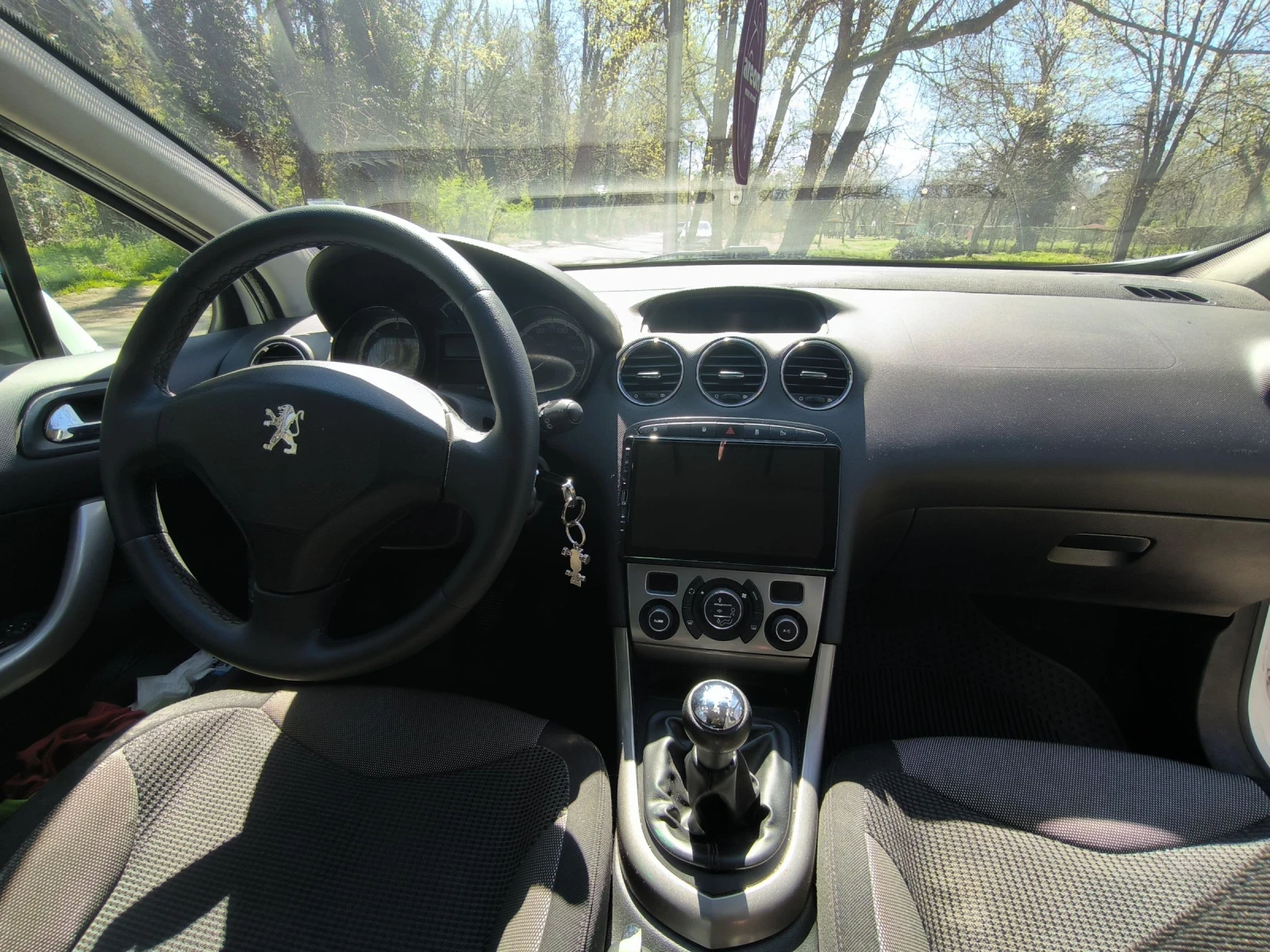 Peugeot 308 1.6 HDI, снимка 6 - Автомобили и джипове - 54121769