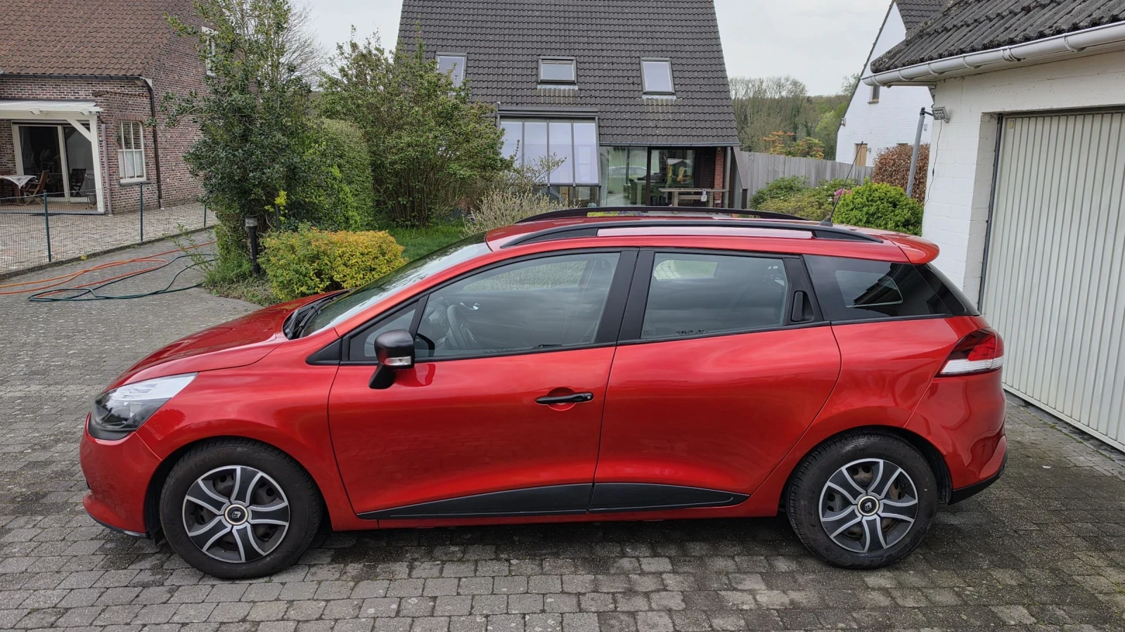 Renault Clio Grandtour , снимка 6 - Автомобили и джипове - 54168233