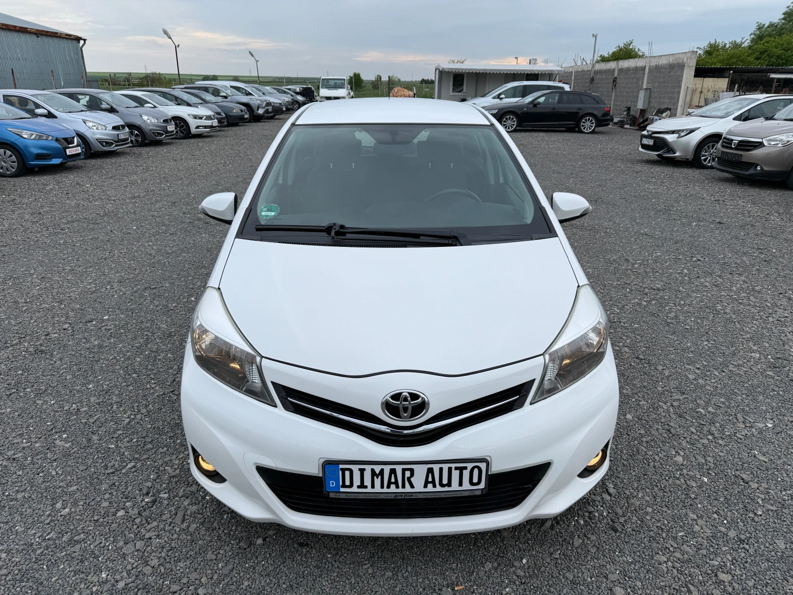 Toyota Yaris 1.33 vvti -100 к.с., снимка 2 - Автомобили и джипове - 54702503