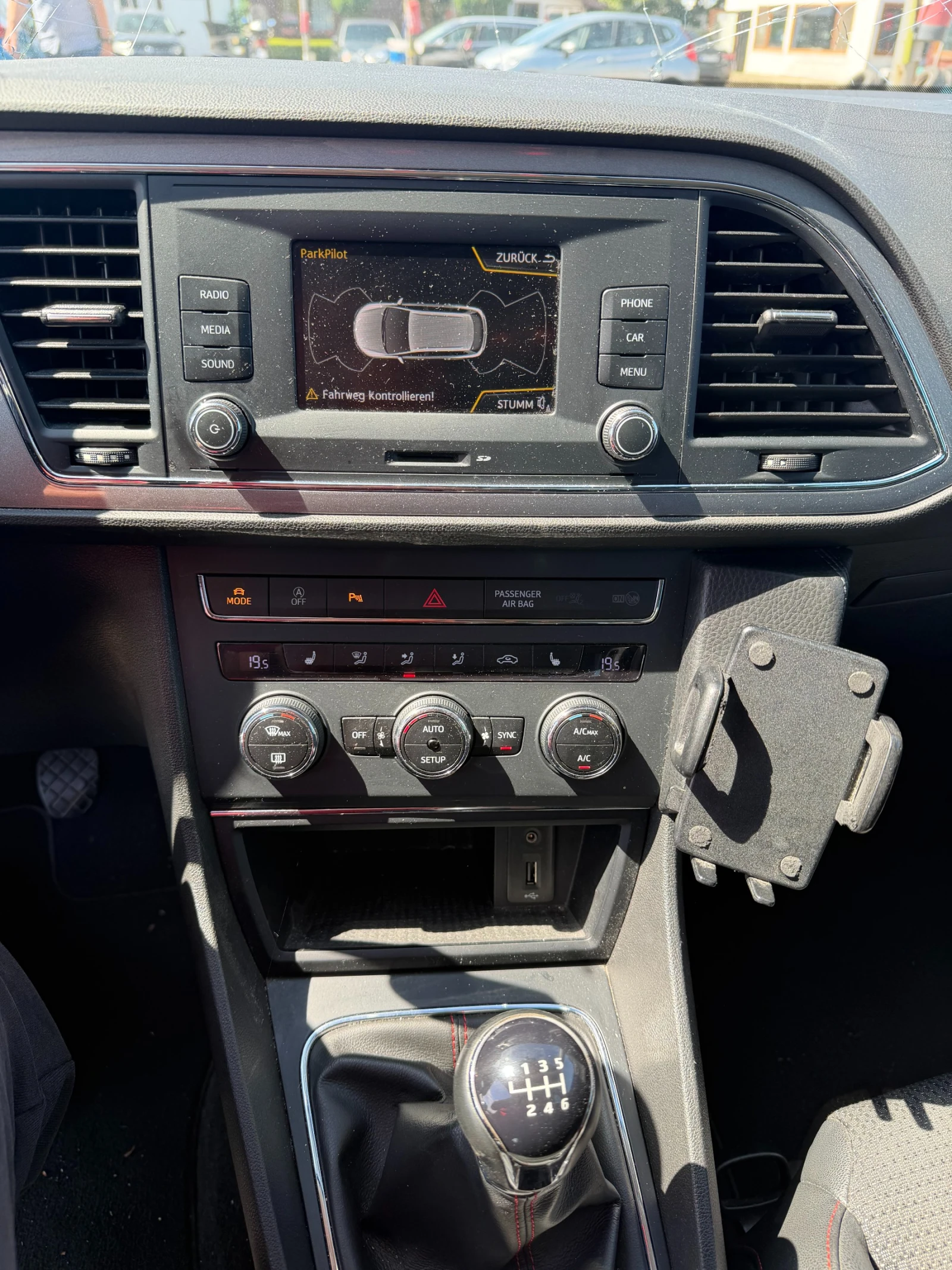 Seat Leon FR 1.4TSI NAVI/KOJA EURO 6, снимка 14 - Автомобили и джипове - 54928645