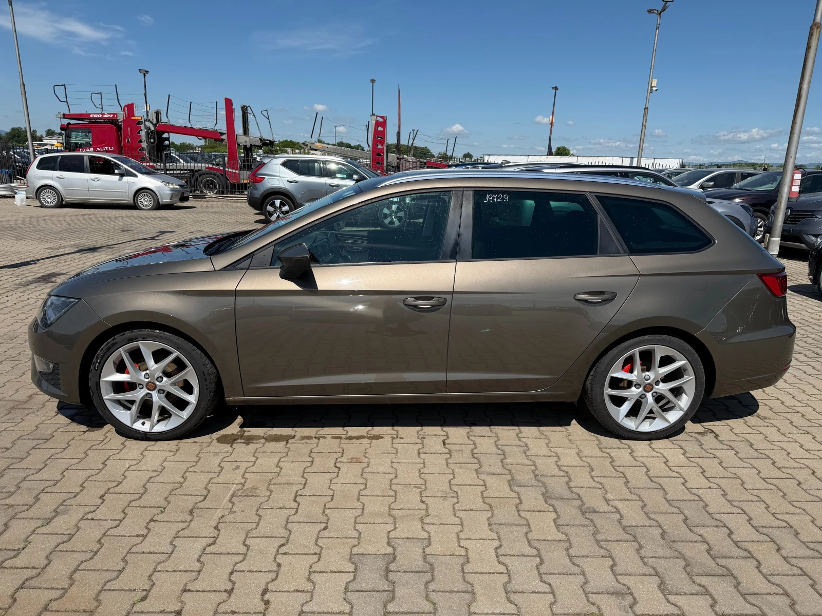 Seat Leon FR 1.4TSI NAVI/KOJA EURO 6, снимка 9 - Автомобили и джипове - 54928645