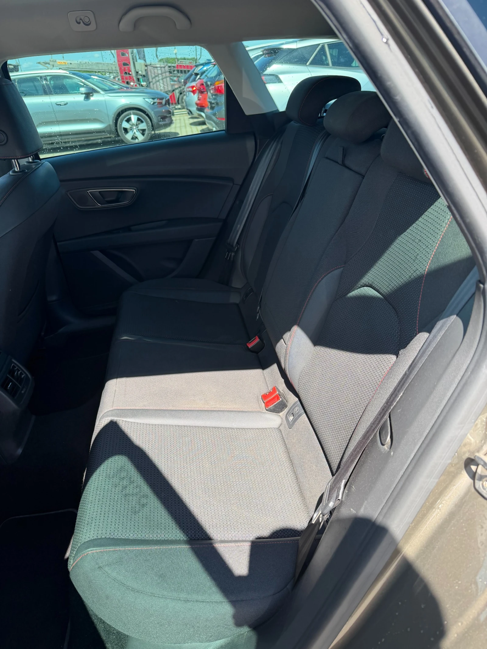 Seat Leon FR 1.4TSI NAVI/KOJA EURO 6, снимка 10 - Автомобили и джипове - 54928645