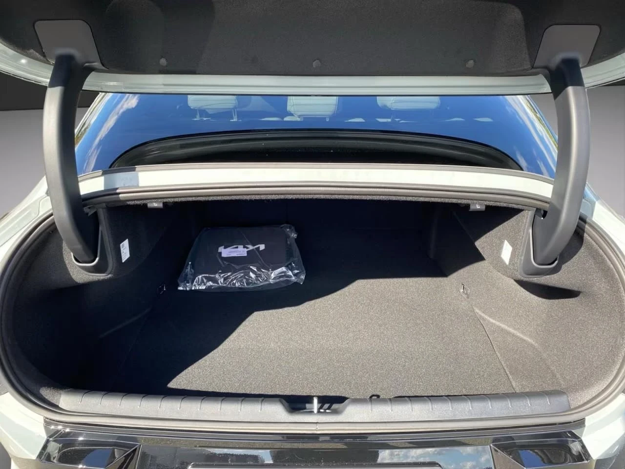 Kia EV4 FASTBACK 81kWh GT-Line PANO Warranty!, снимка 15 - Автомобили и джипове - 55284098