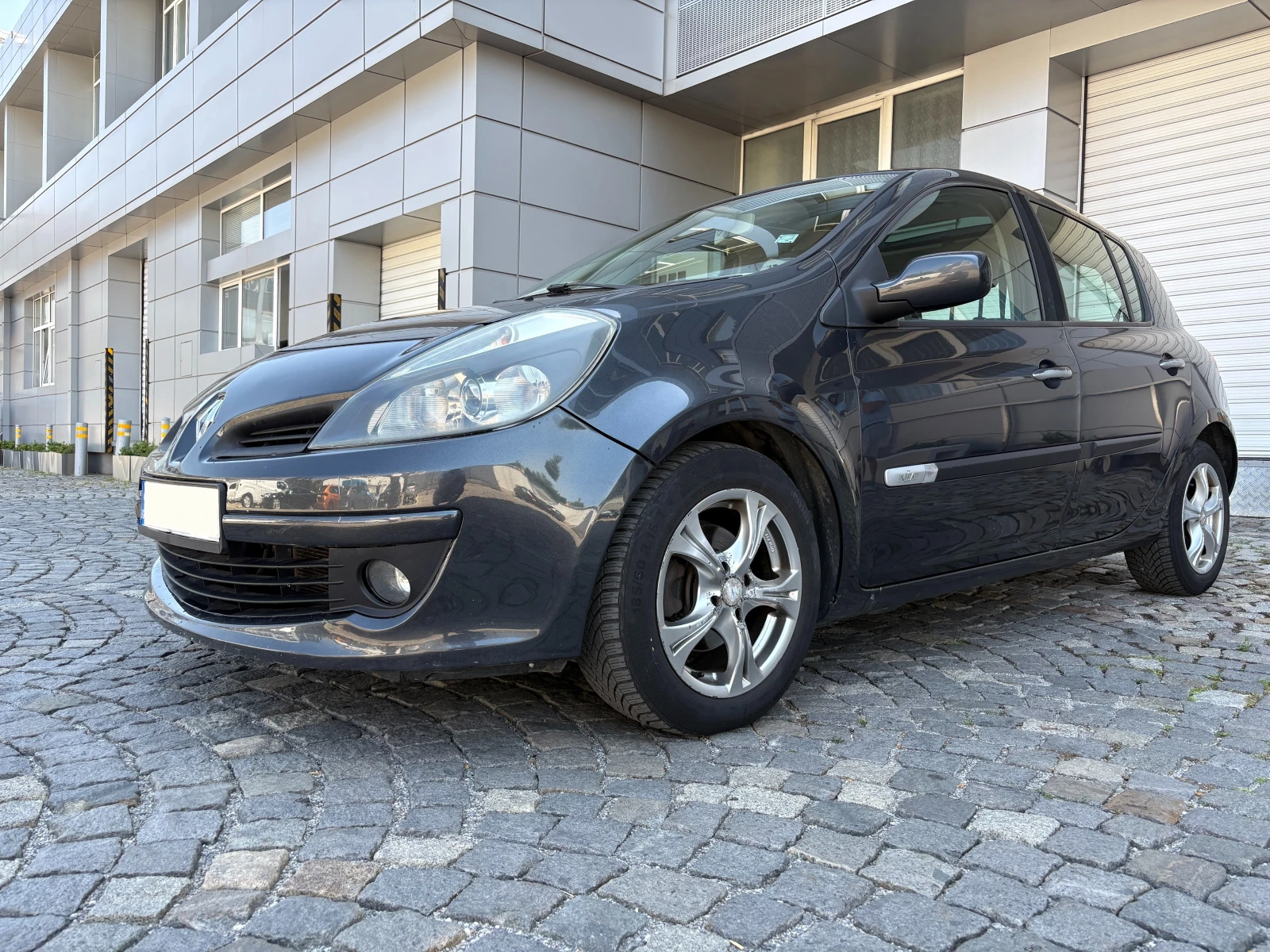 Renault Clio INITIALE AUTO, снимка 2 - Автомобили и джипове - 55450171