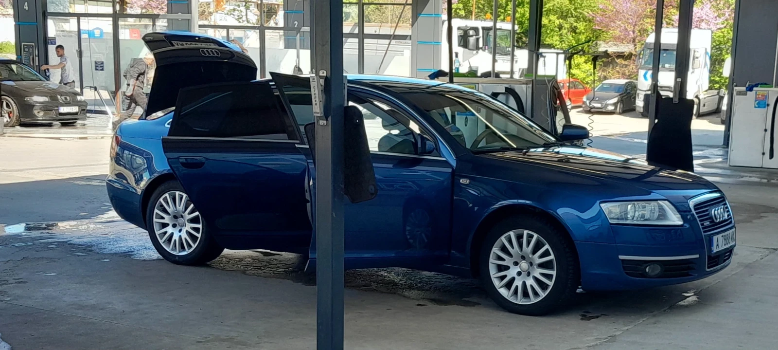 Audi A6, снимка 2 - Автомобили и джипове - 55545423