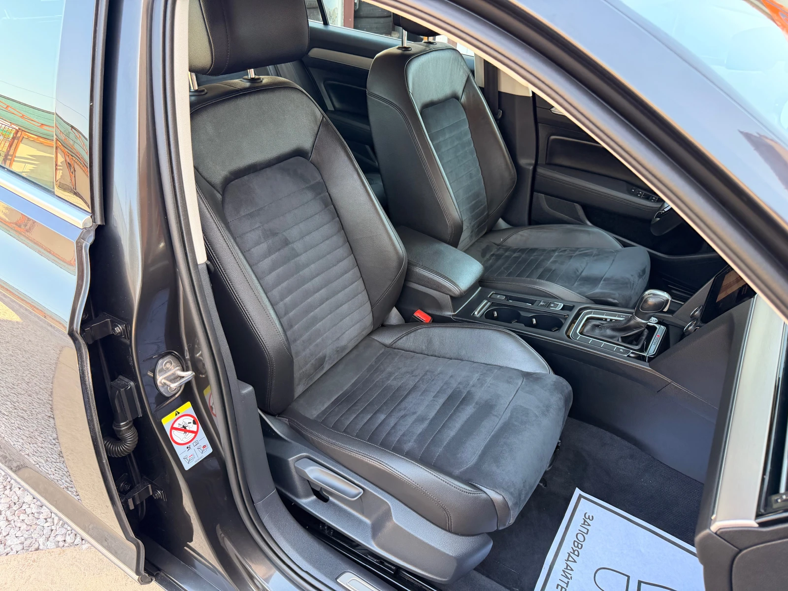 VW Passat 2.0TDI* 100%km* AUT* 190ks* 4x4* KATO NOVA, снимка 9 - Автомобили и джипове - 55652798