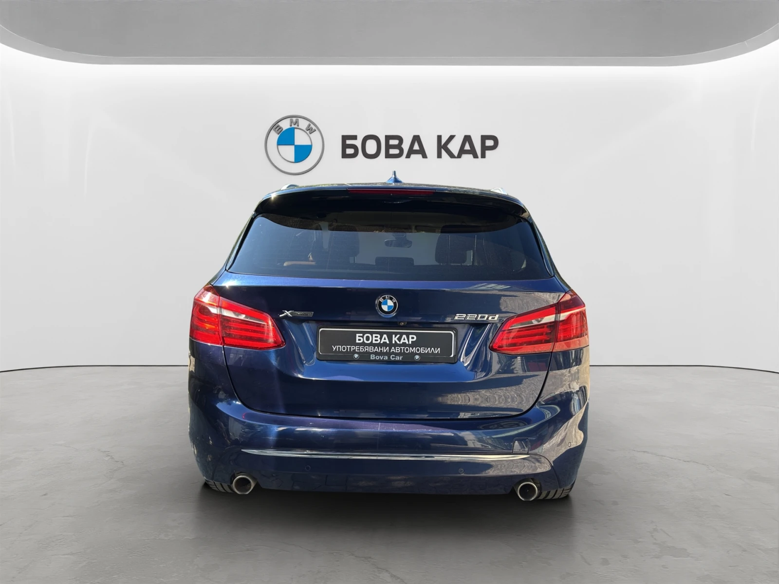 BMW 220 d xDrive Active Tourer, снимка 11 - Автомобили и джипове - 55734895