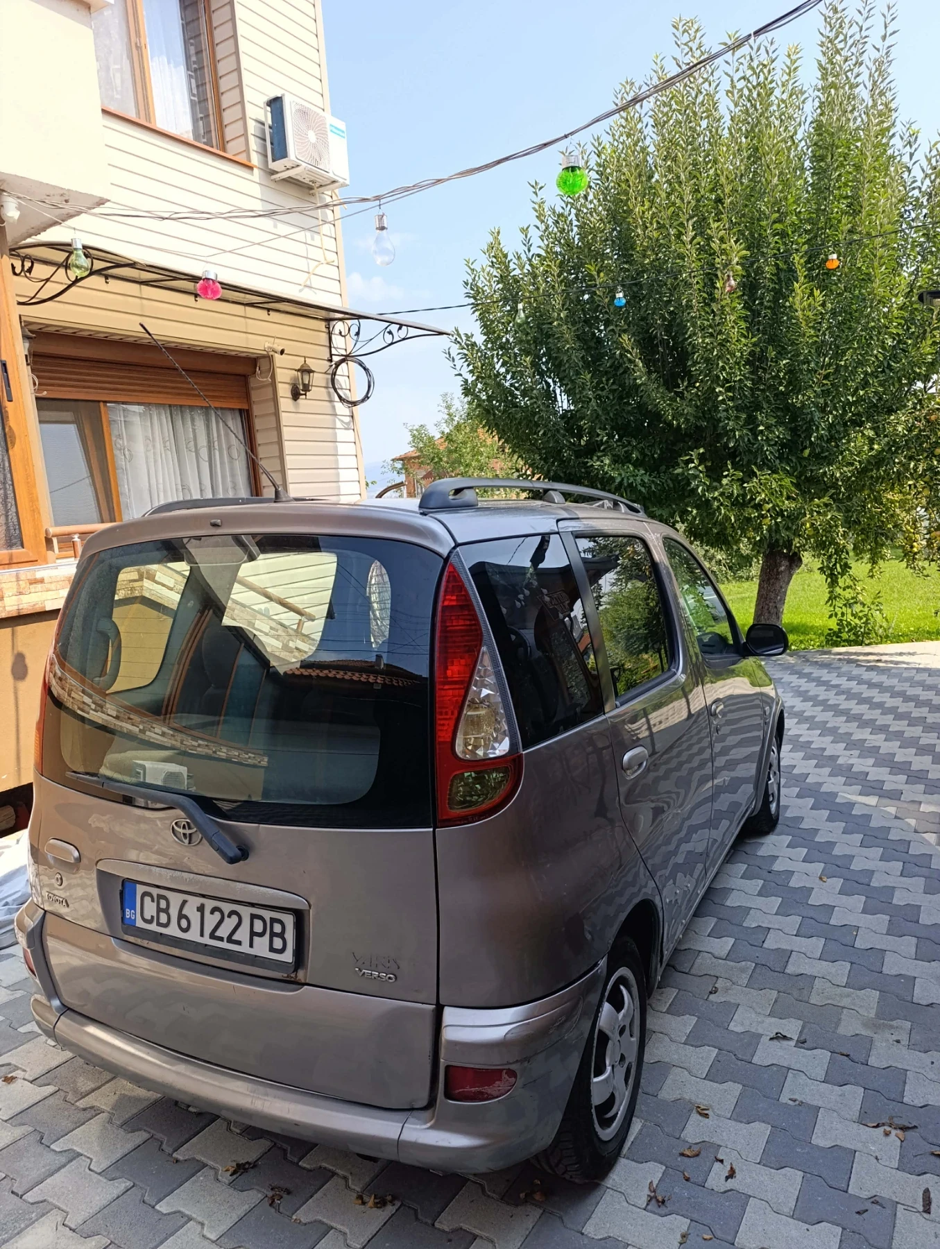 Toyota Yaris verso, снимка 14 - Автомобили и джипове - 55825207