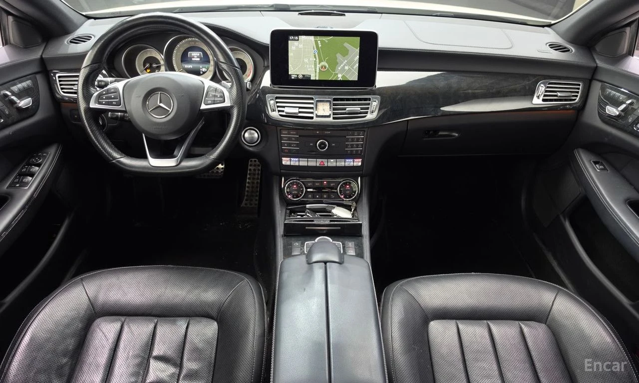 Mercedes-Benz CLS 400 AMG* LINE* ПОДГРЕВ* ОБДУХВАНЕ* 360КАМЕРА* , снимка 8 - Автомобили и джипове - 56042768