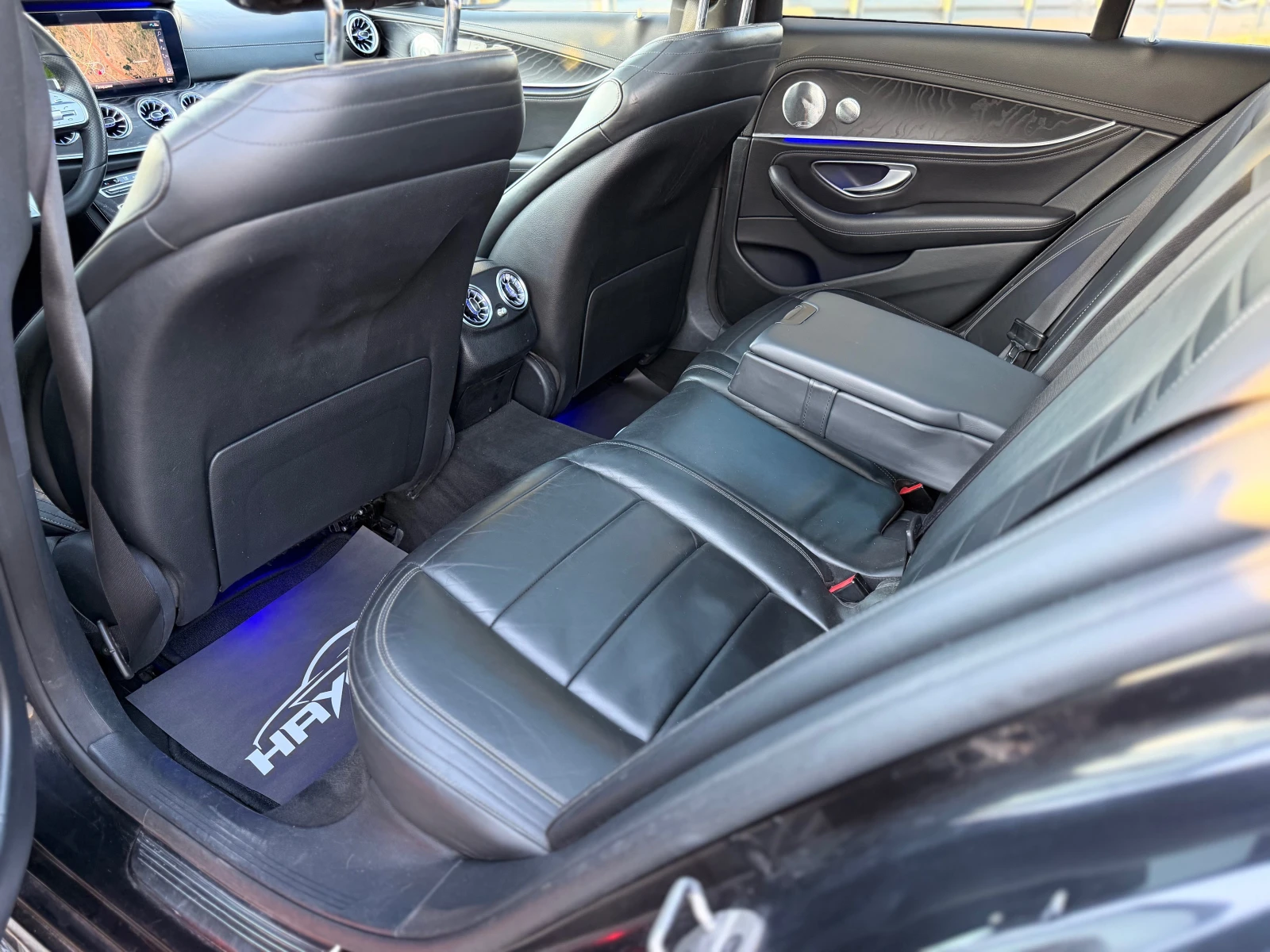 Mercedes-Benz E 220 d= BRABUS= DISTRONIC= KEYLESS GO= 360* CAMERA= BUR, снимка 13 - Автомобили и джипове - 56129173